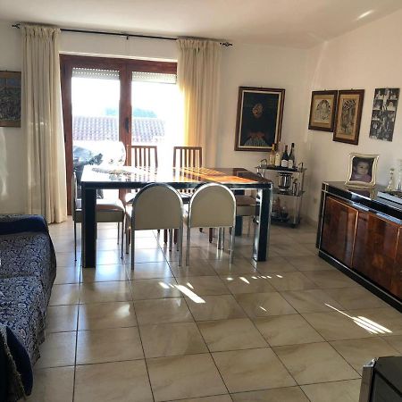 Готель Casa Francesca Куарту-Сант'Елена Екстер'єр фото